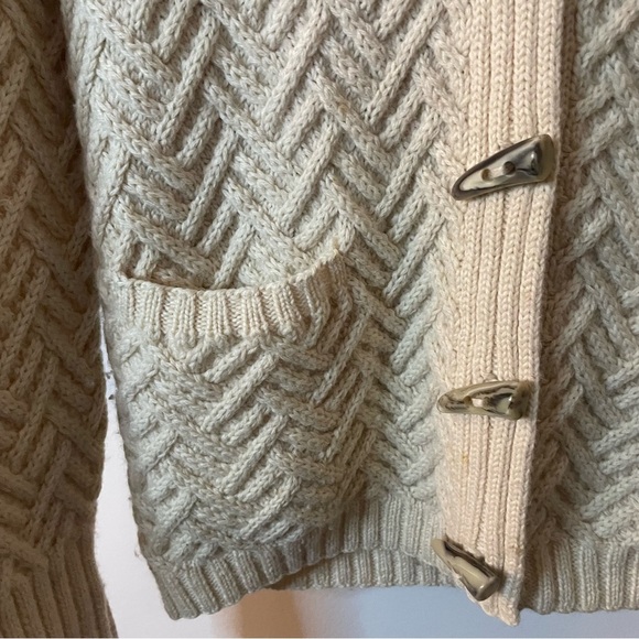 Lauren Ralph Lauren 100% Wool Chunky Knit Sweater Petite - Picture 6 of 7